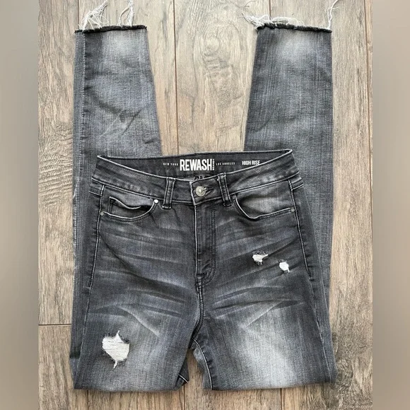 Rewash High Rise Skinny Jeans - Picture 1 of 4